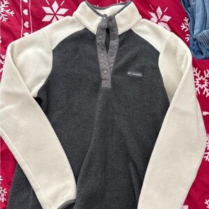Columbia Charcoal and Ivory Fleece Jacket